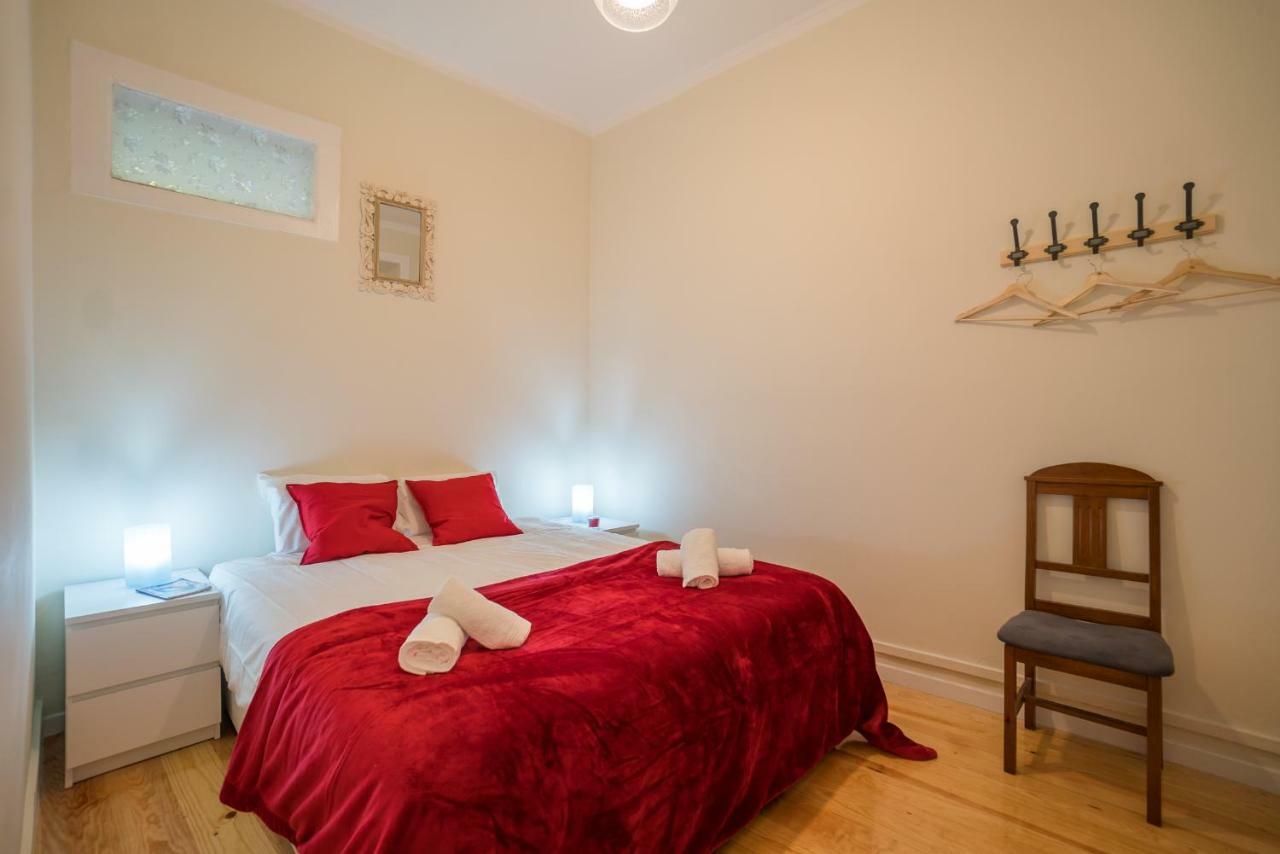 Mouraria 2 Bedroom Apartment Lisbon Exterior photo